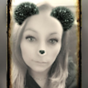 Meet your Posher, Caryne